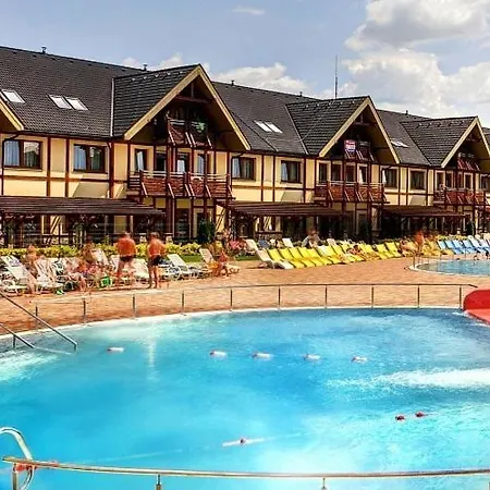Apartment Besenova****